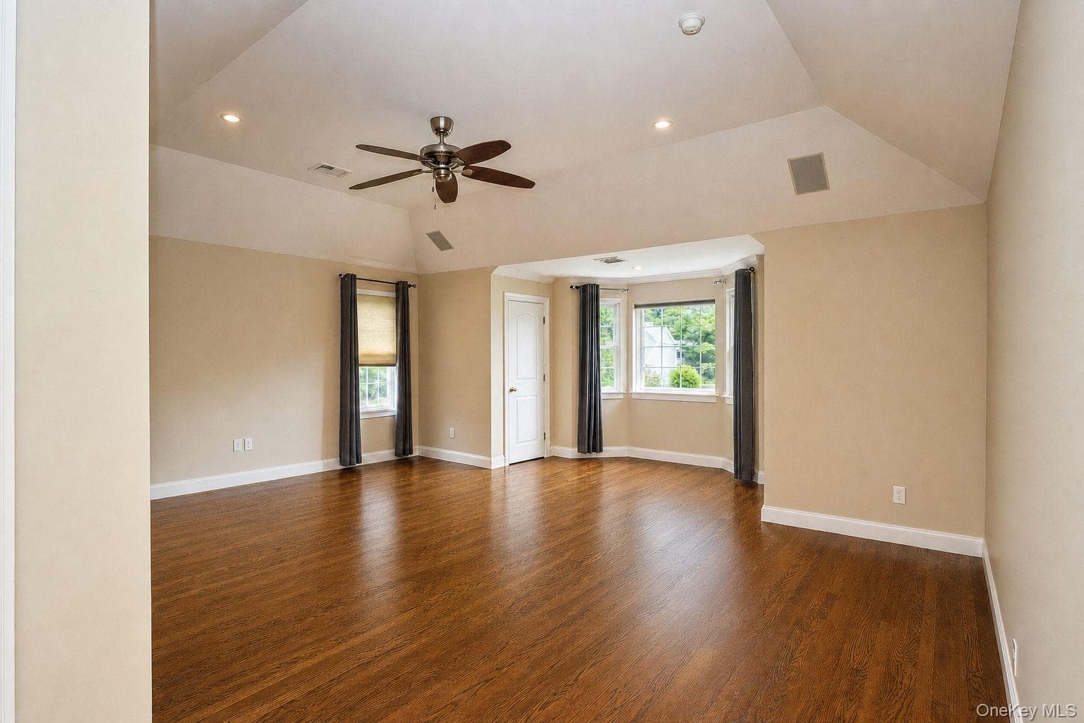 131 Winding Brook Court thumbnail 28