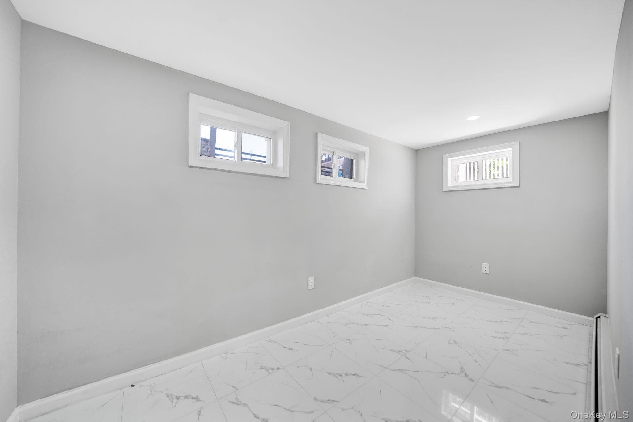 9264 Springfield Boulevard thumbnail 38