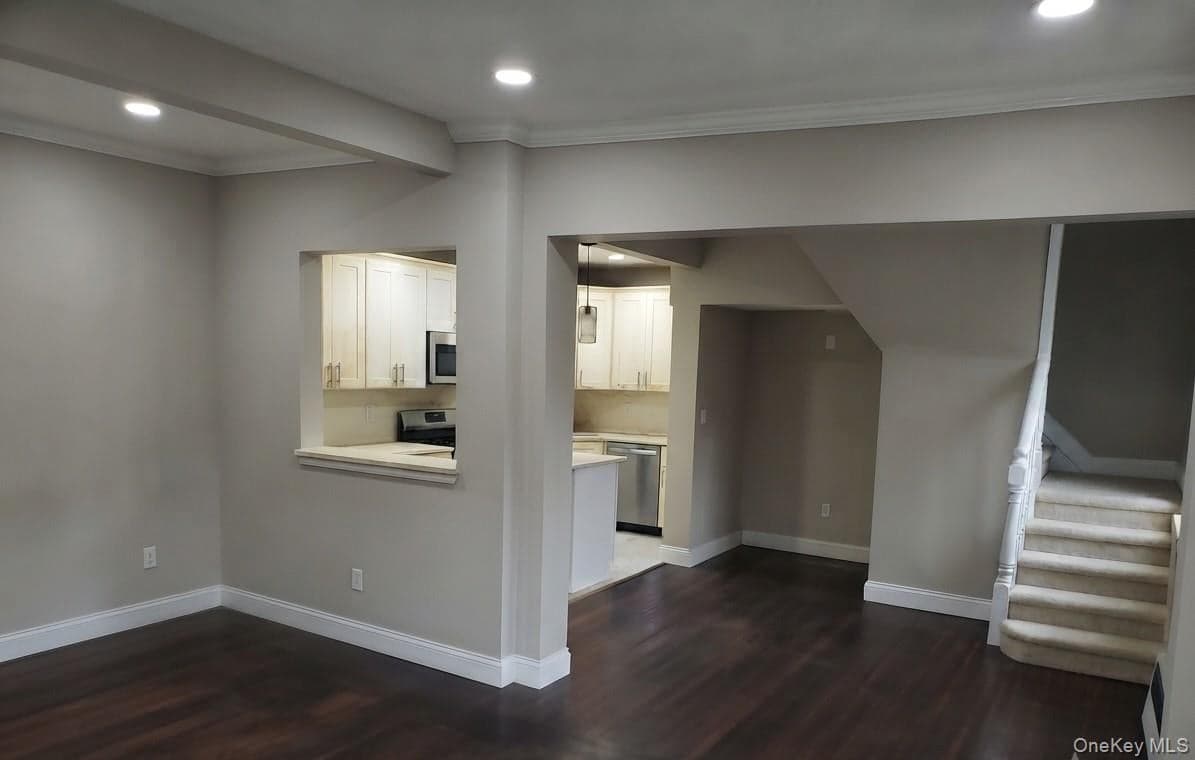 4 Skyview Drive thumbnail 3