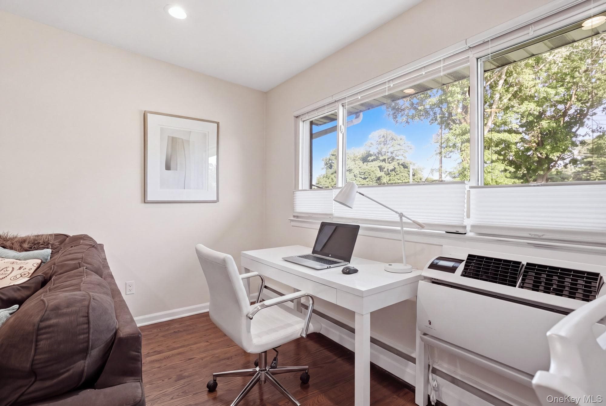 748 Deer Park Avenue Unit: 7H thumbnail 10