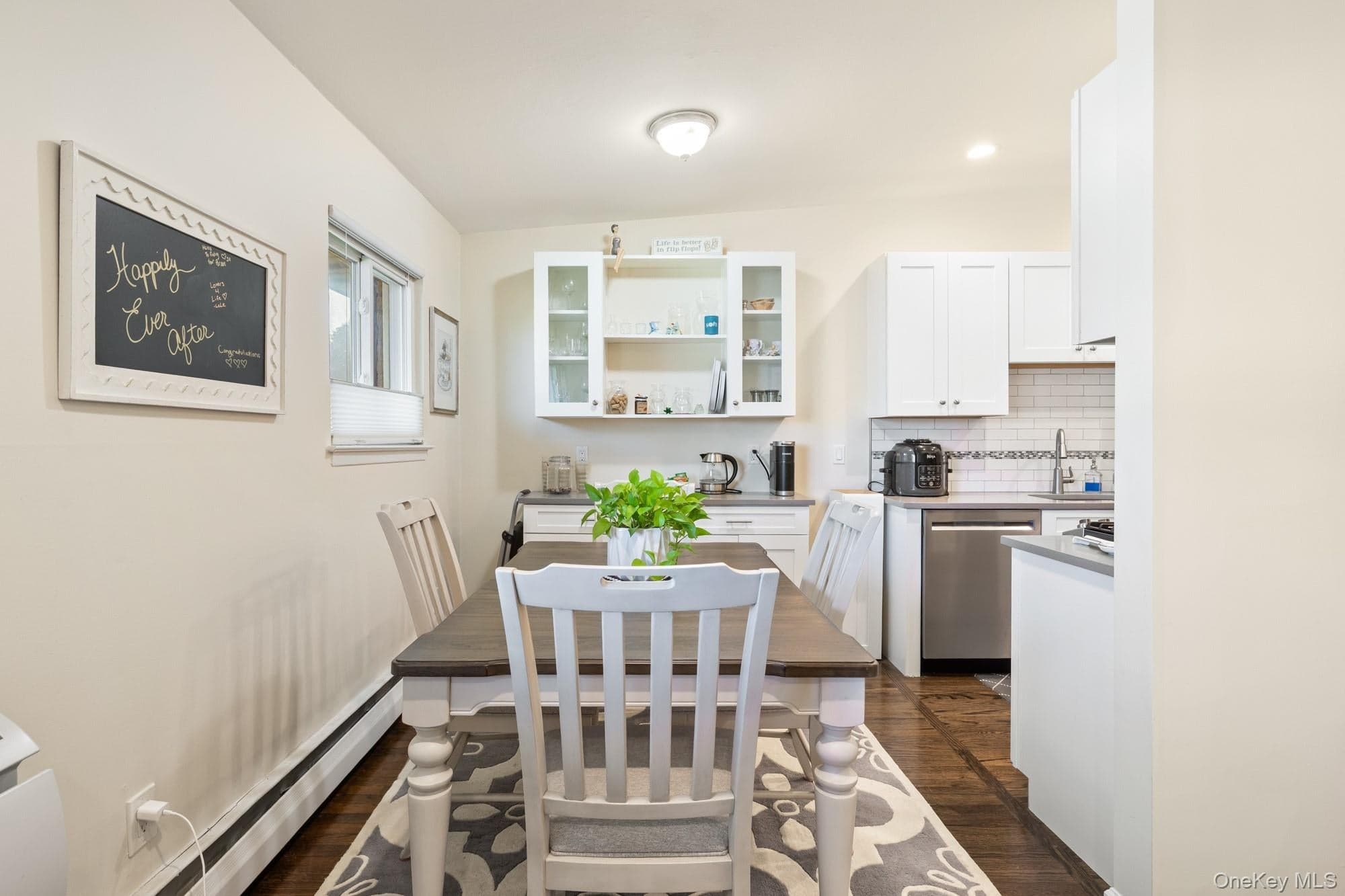 748 Deer Park Avenue Unit: 7H thumbnail 12