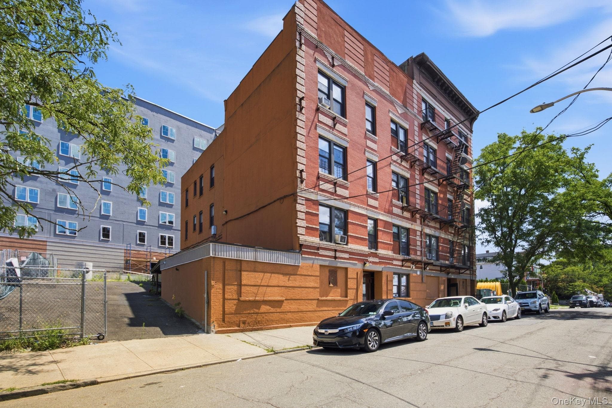 256-258 Woodworth Avenue thumbnail 9