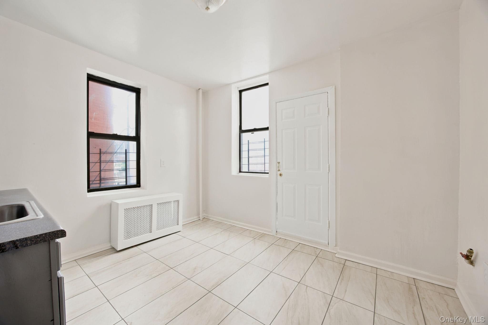 256-258 Woodworth Avenue thumbnail 21