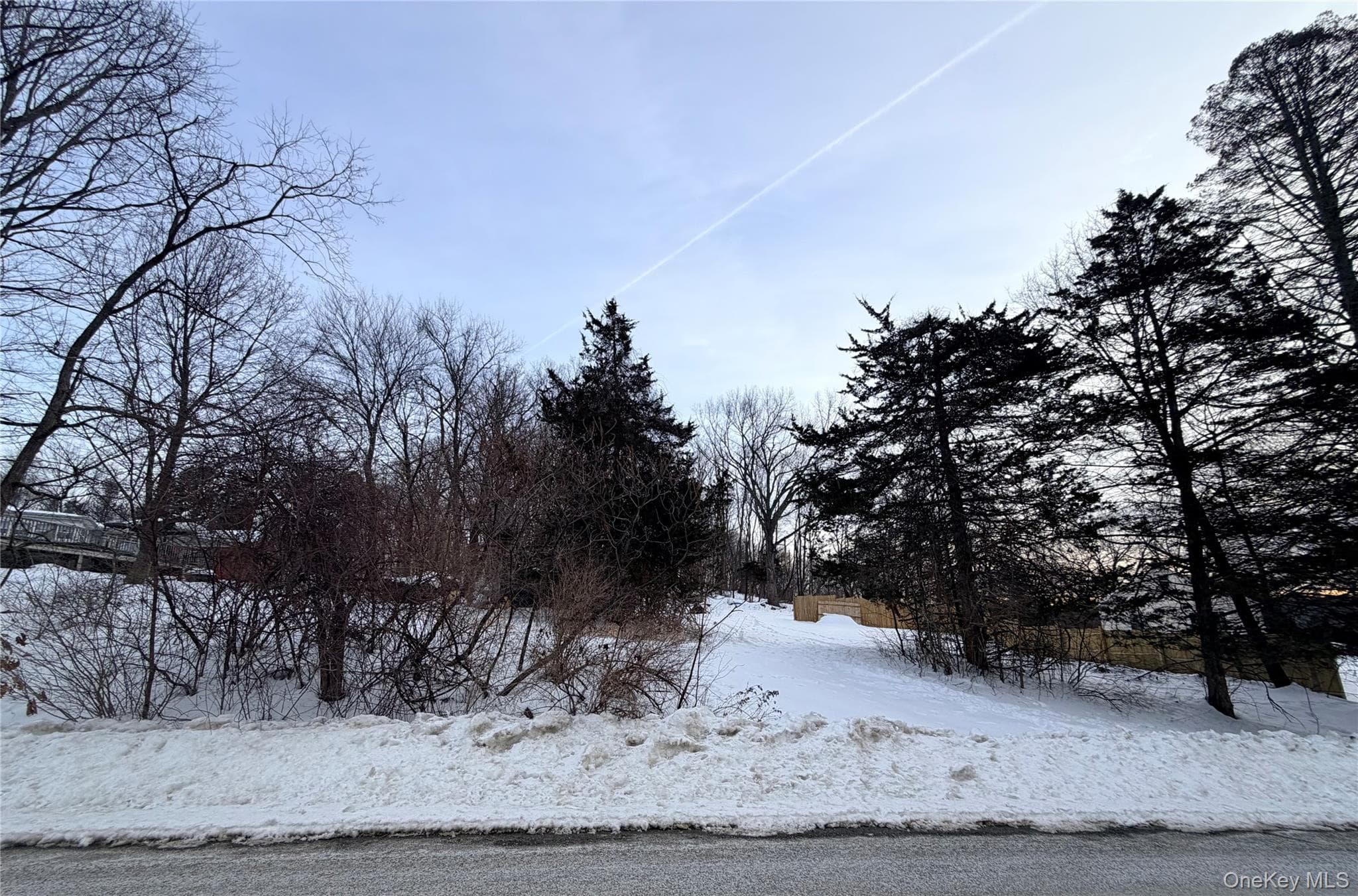 Hillcrest Drive thumbnail 4