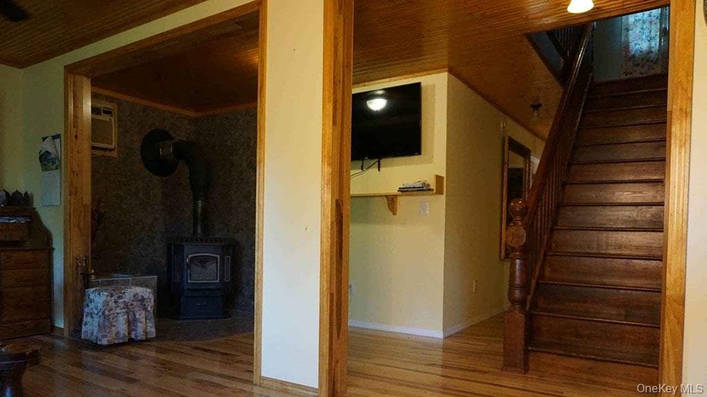26 Maple Avenue thumbnail 19