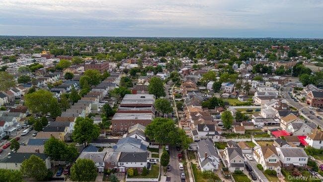 9035 198th Street thumbnail 24