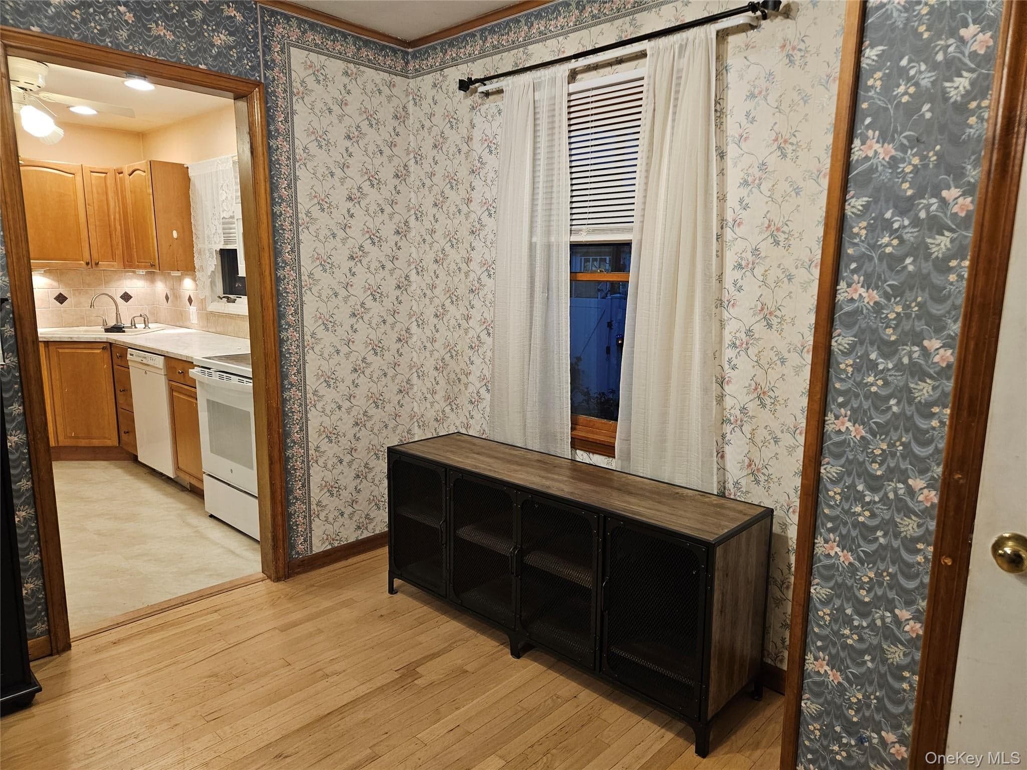 132 Maple Avenue thumbnail 7