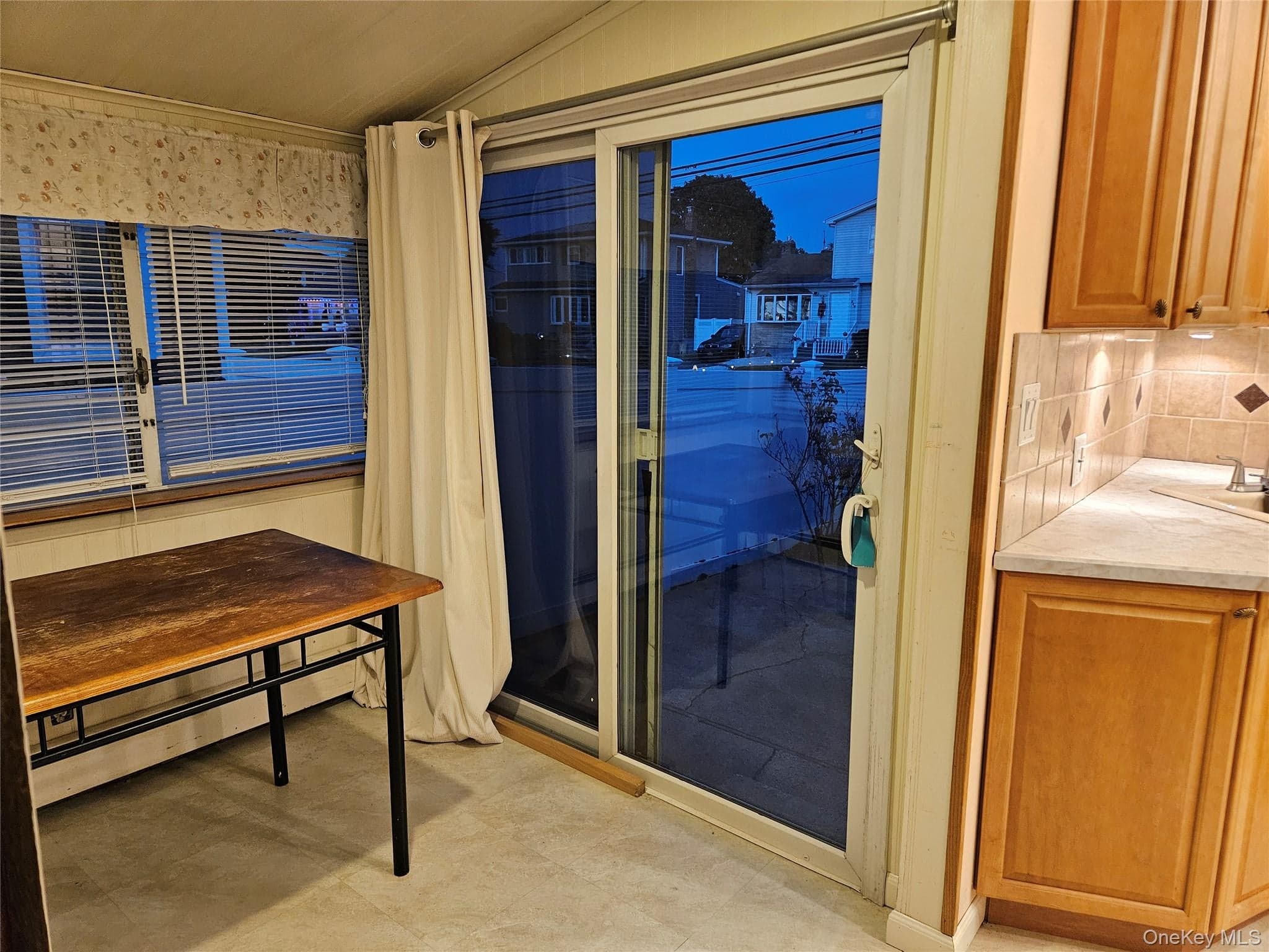 132 Maple Avenue thumbnail 8