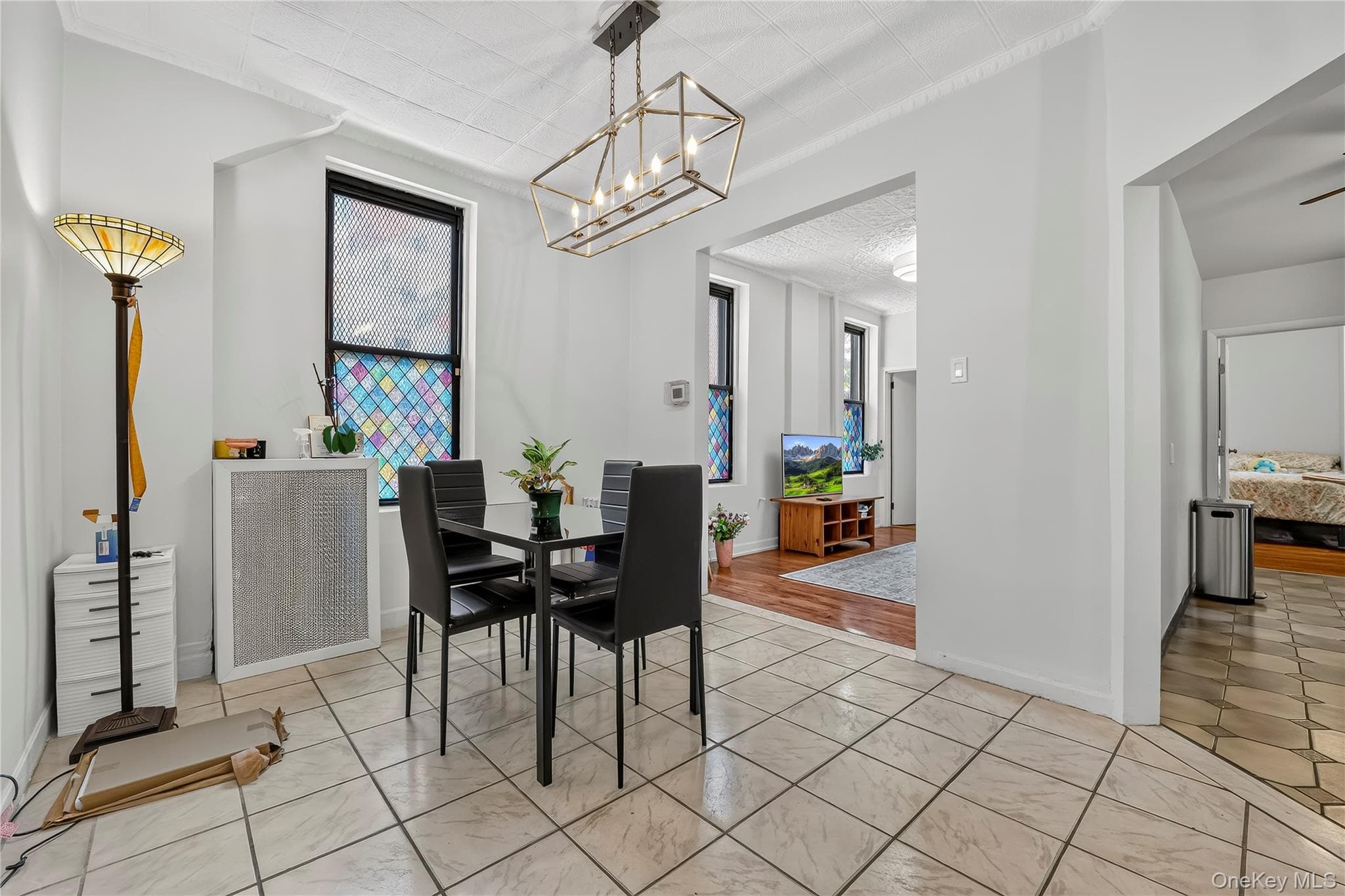 2476 Arthur Avenue thumbnail 7