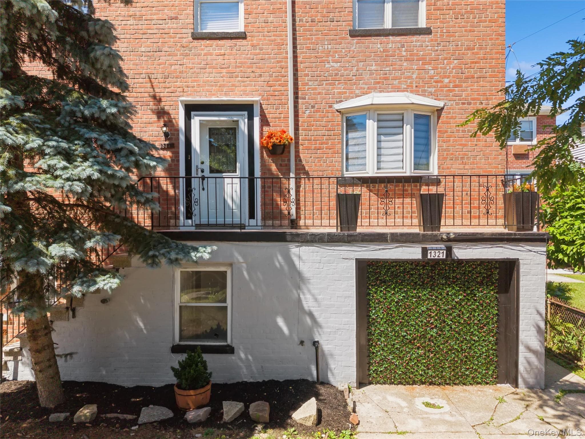 1321 Gillespie Avenue thumbnail 20