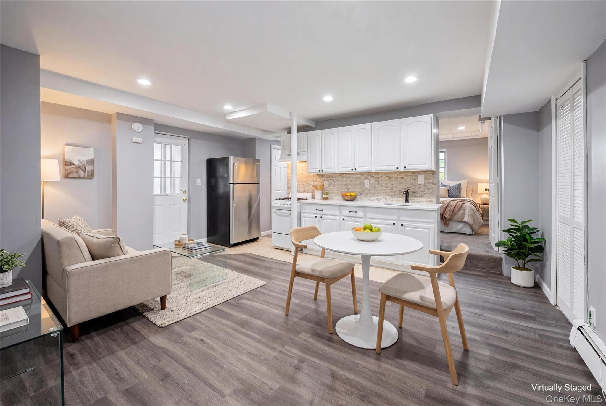 1321 Gillespie Avenue thumbnail 22