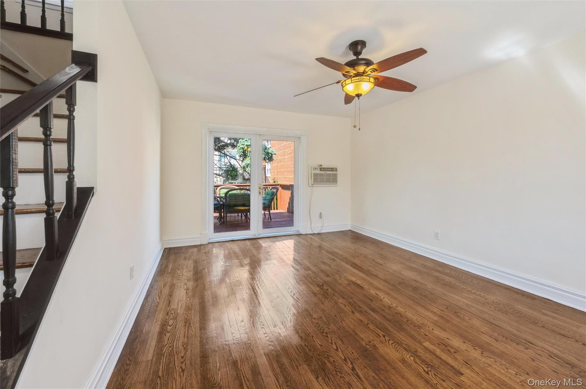 1321 Gillespie Avenue thumbnail 7