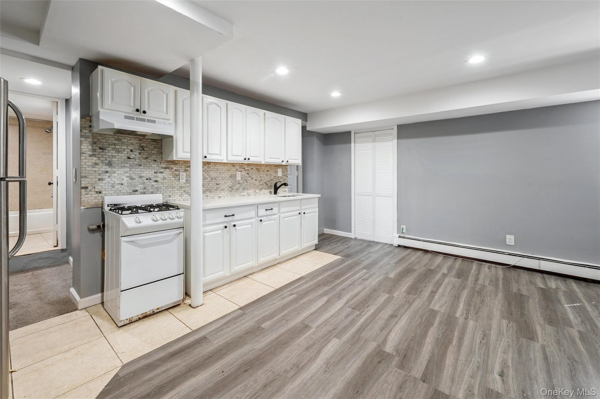 1321 Gillespie Avenue thumbnail 23