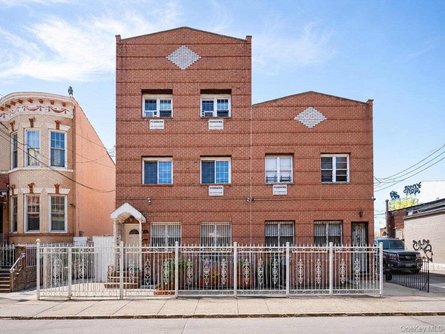 48 Crescent Street, Brooklyn
