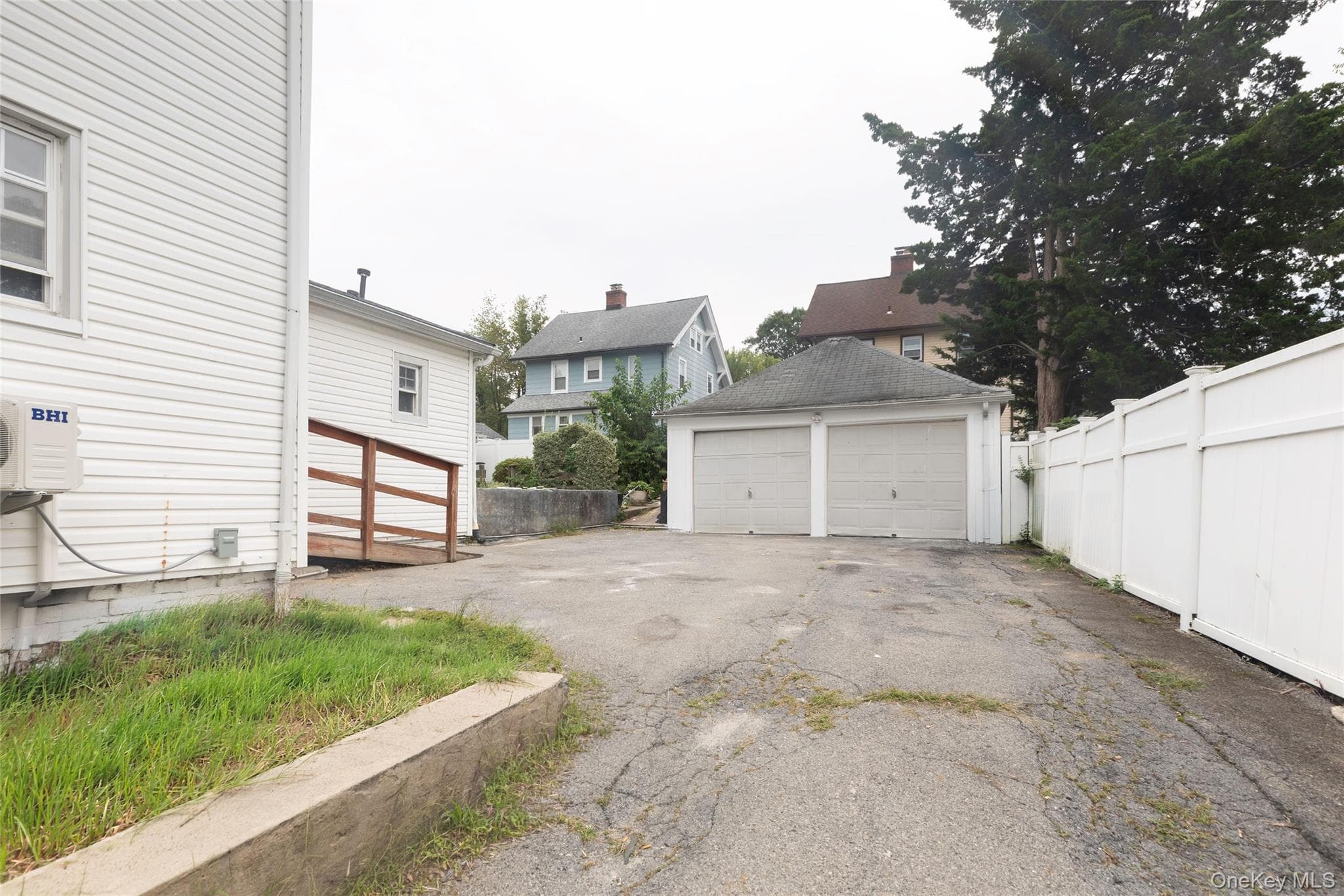 76 Wickes Avenue thumbnail 14