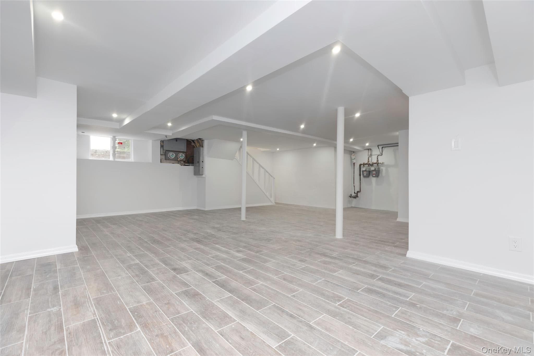 76 Wickes Avenue thumbnail 8
