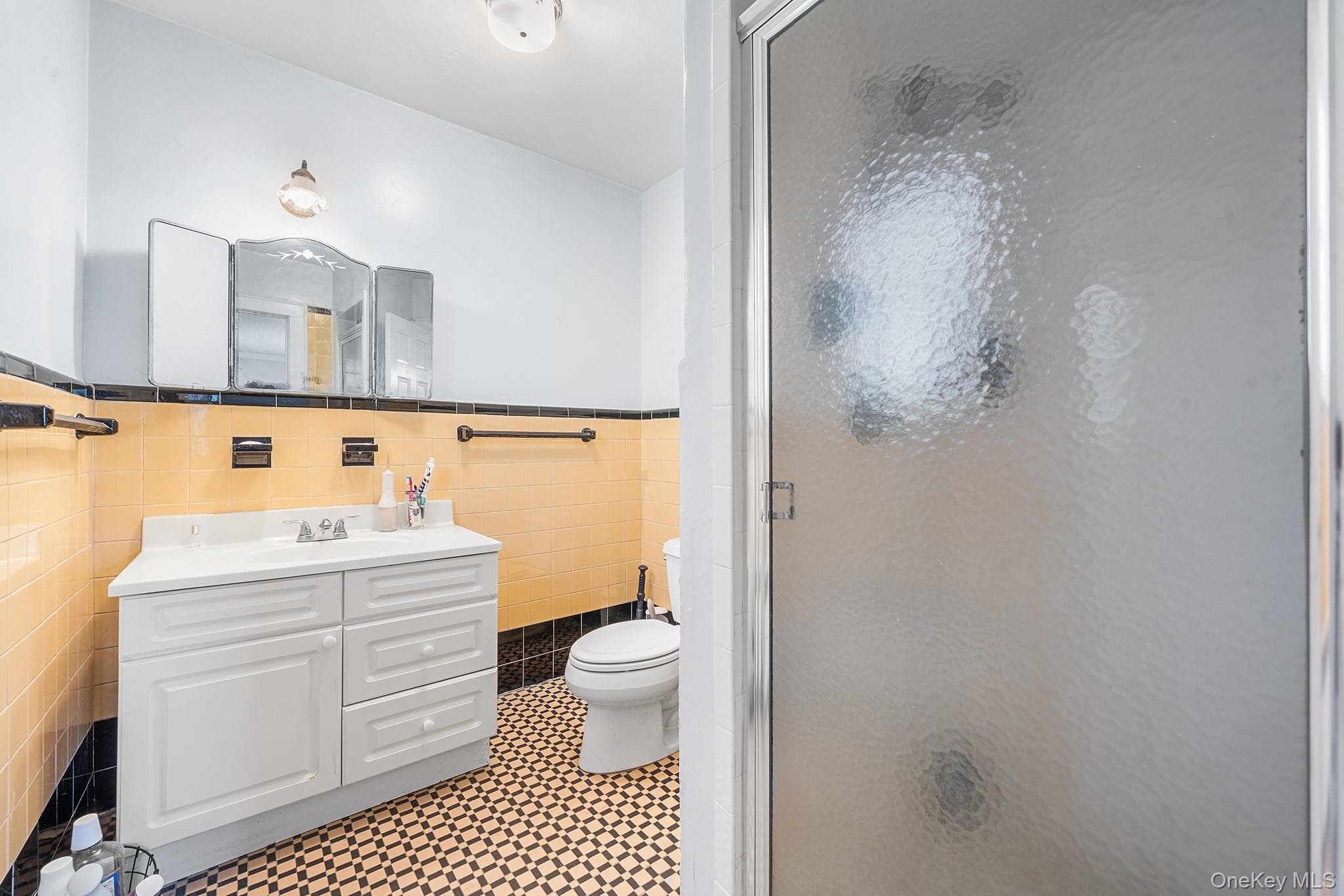 3 Demott Avenue thumbnail 26