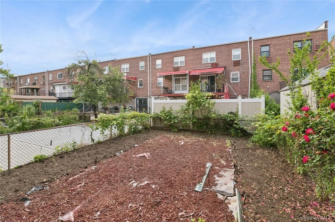10560 Flatlands 2nd Street thumbnail 12
