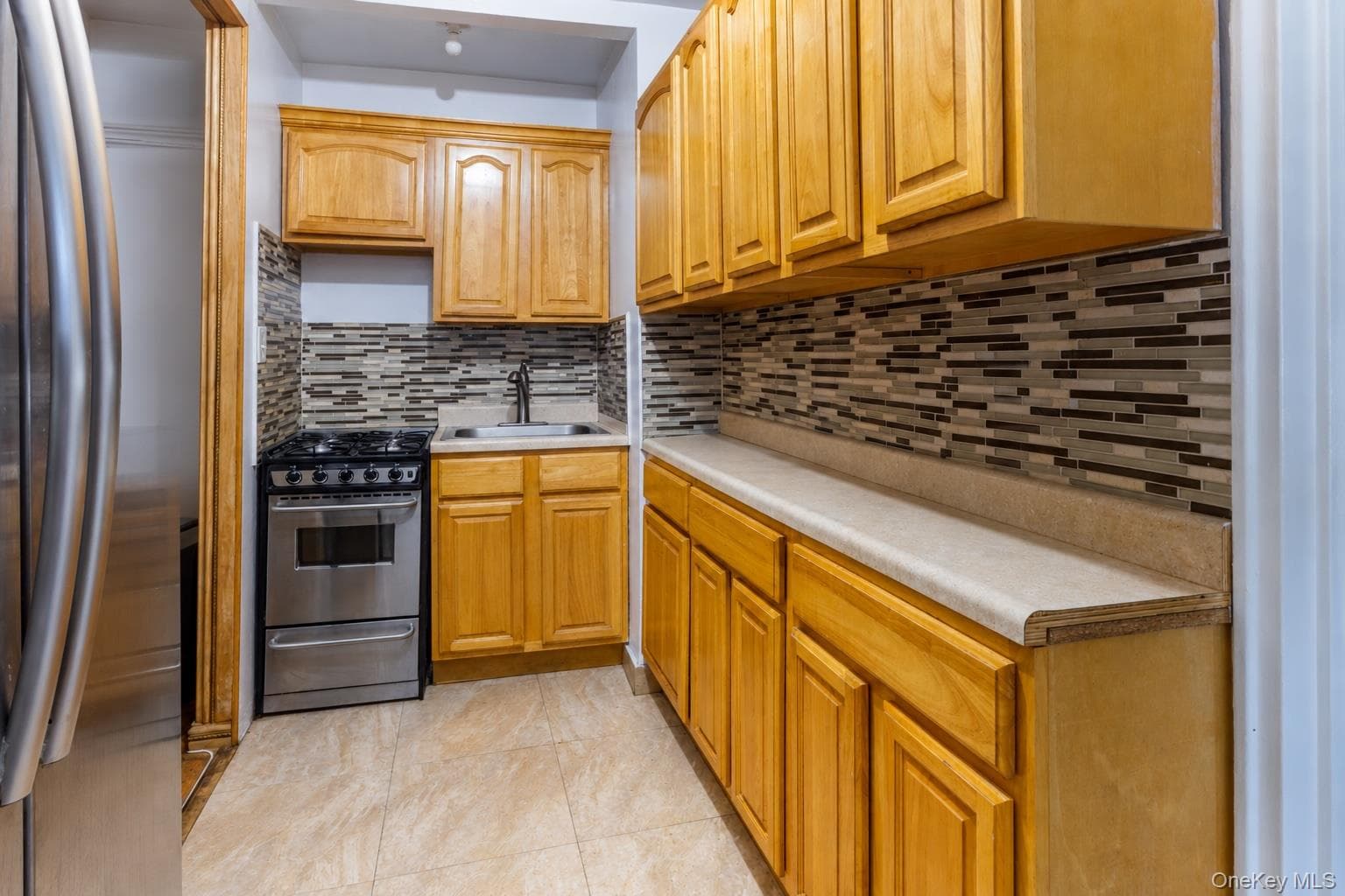 66-92 Selfridge St Unit: 3J thumbnail 3