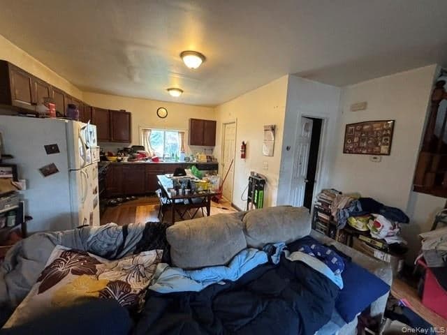 55 Liberty Street thumbnail 13