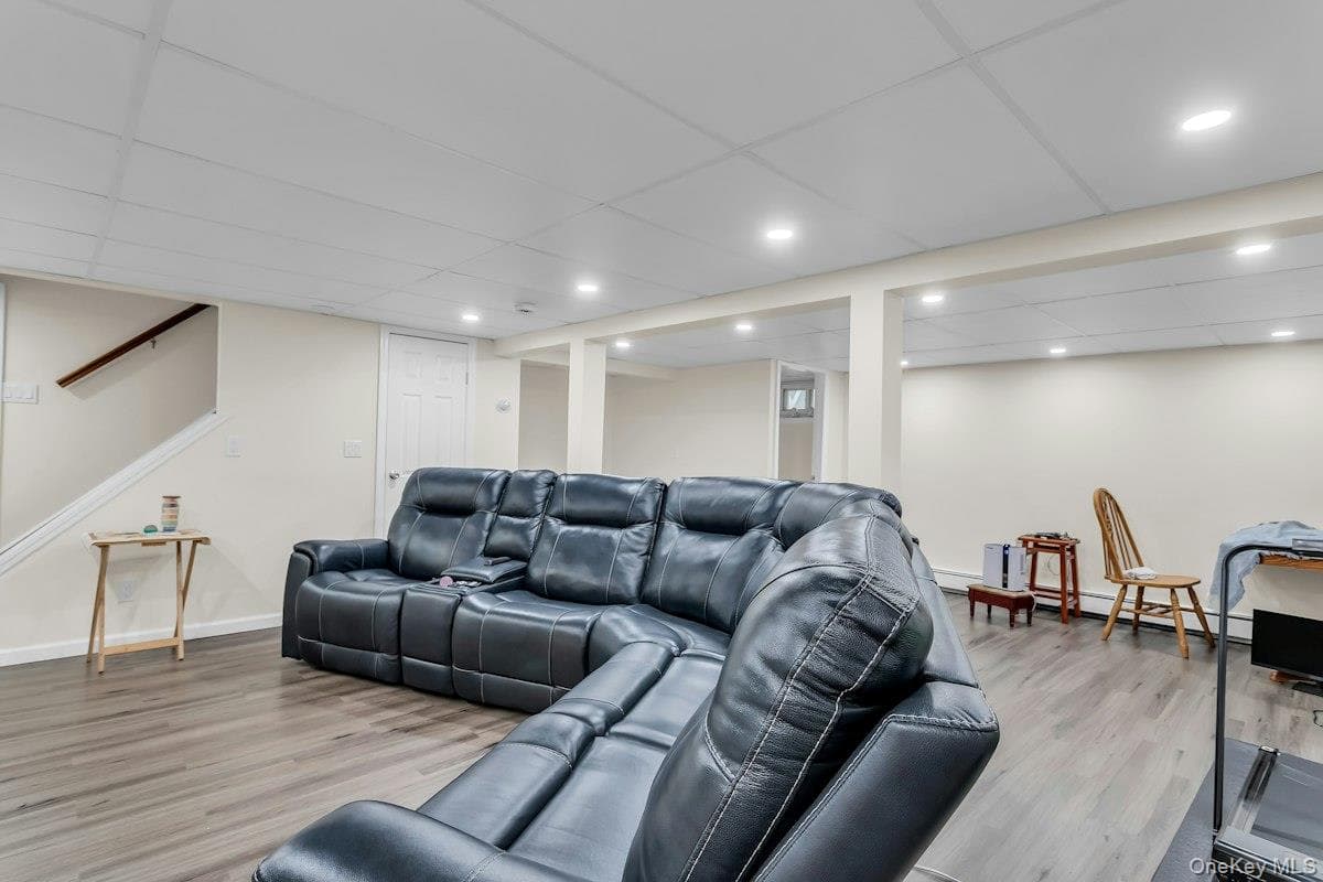 8 N Summit Drive thumbnail 23