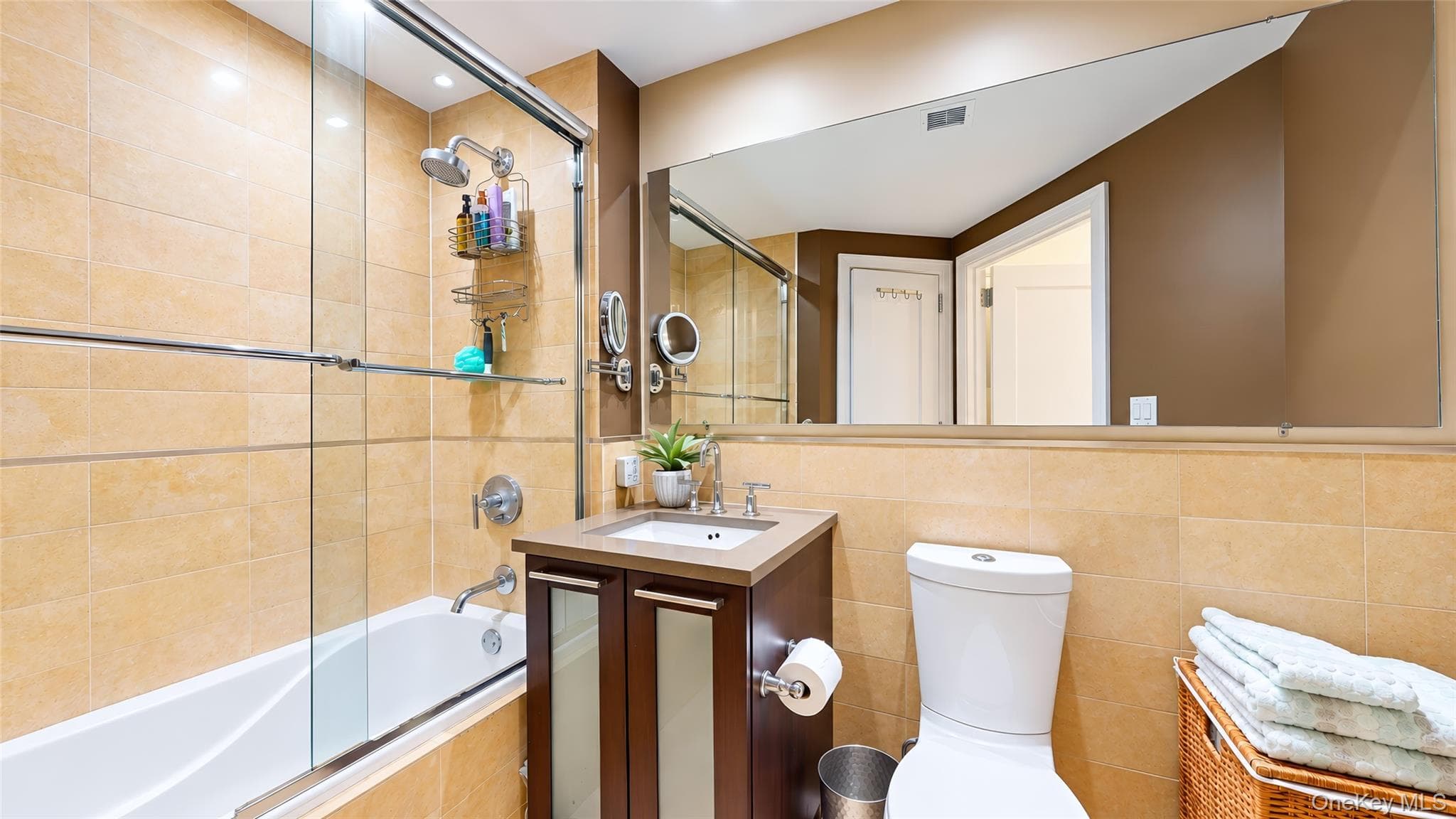 64-05 Yellowstone Boulevard Unit: 415AS thumbnail 12