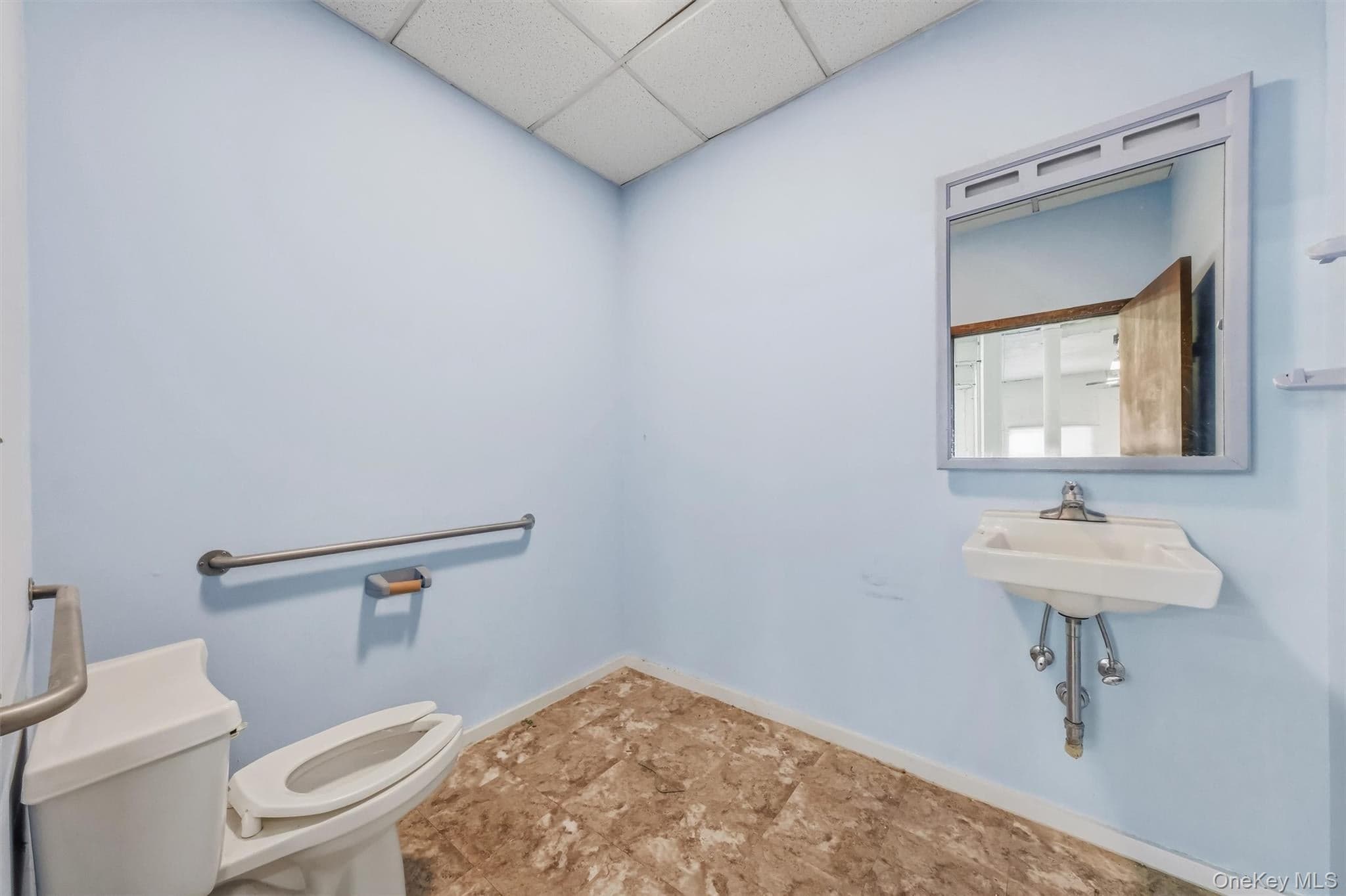179 Lindsey Avenue thumbnail 27