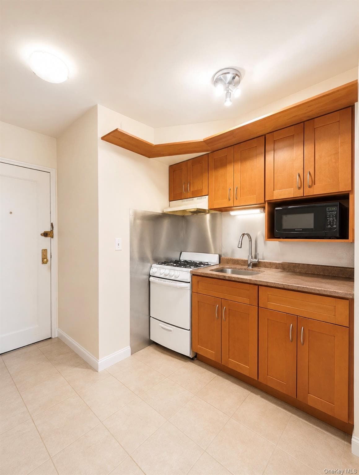 14445 Sanford AVE Unit: 2 thumbnail 3