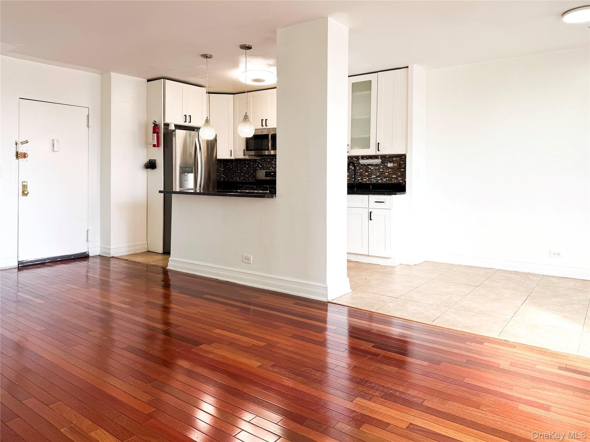 880 Boynton Avenue Unit: 9L thumbnail 6