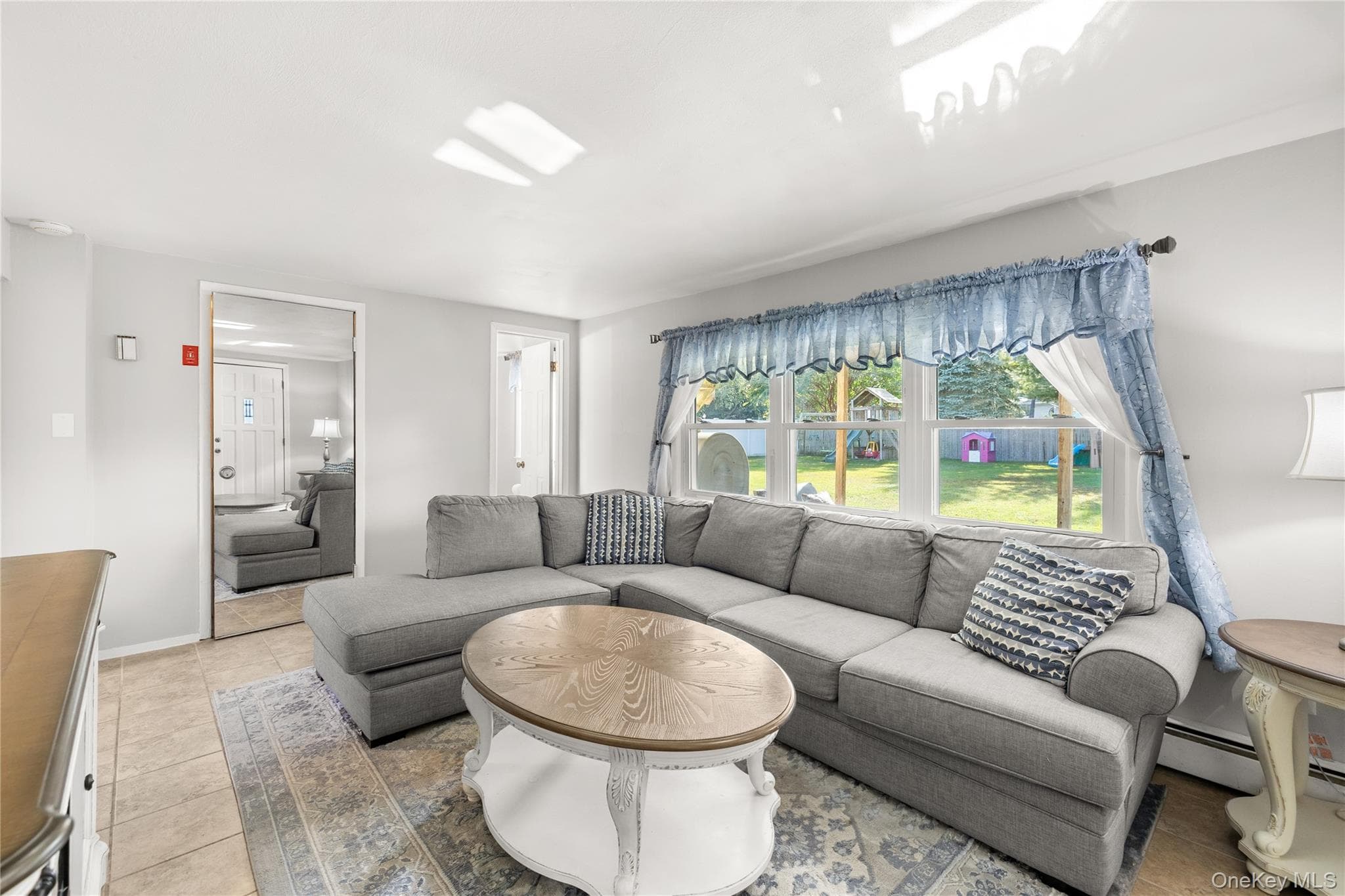 697 East Drive thumbnail 15