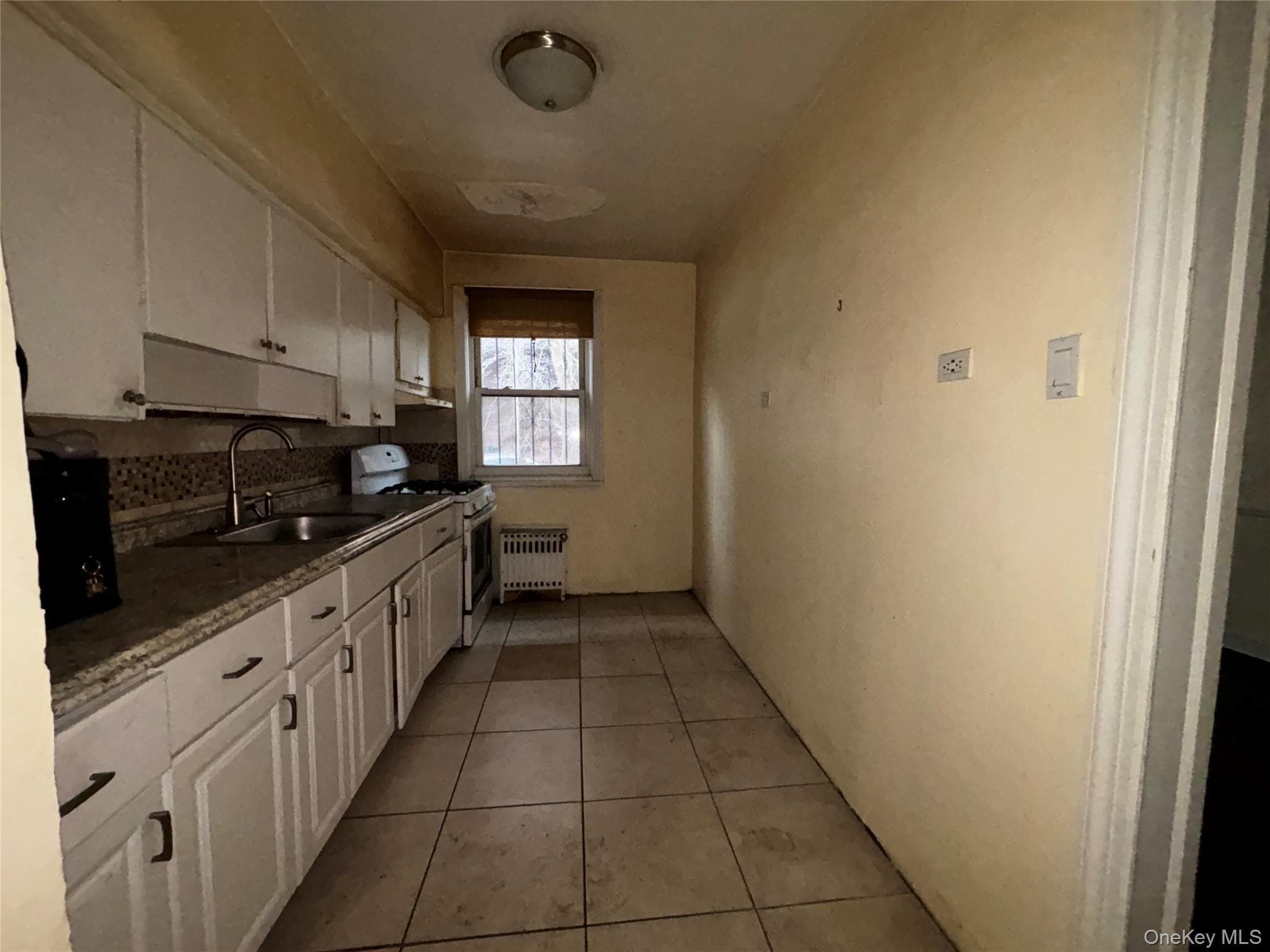 118 Van Cortlandt Avenue thumbnail 10