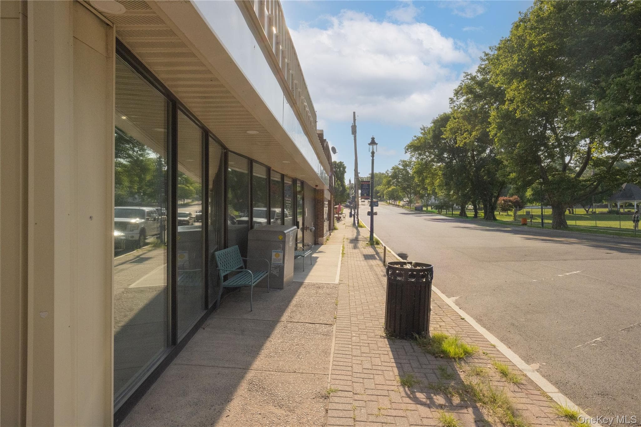 75 E Central Avenue thumbnail 3