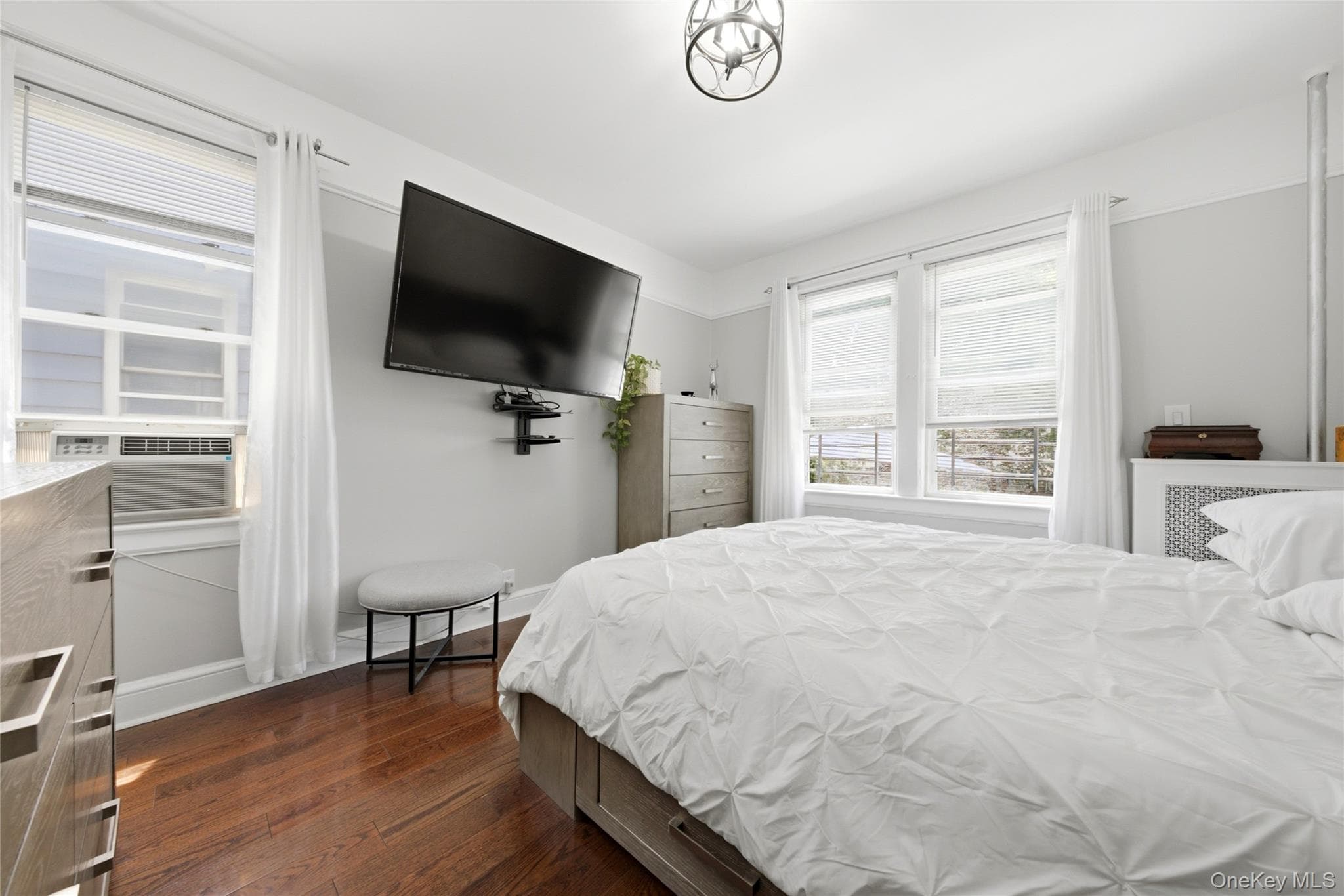 4523 Monticello Avenue thumbnail 15