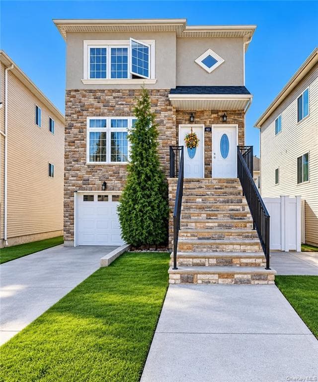 440 Eltingville Boulevard photo 1