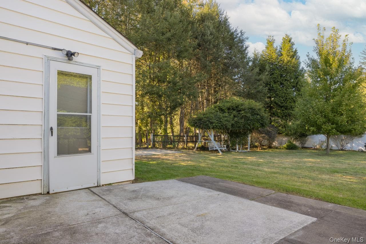 8 Deforest Avenue thumbnail 28