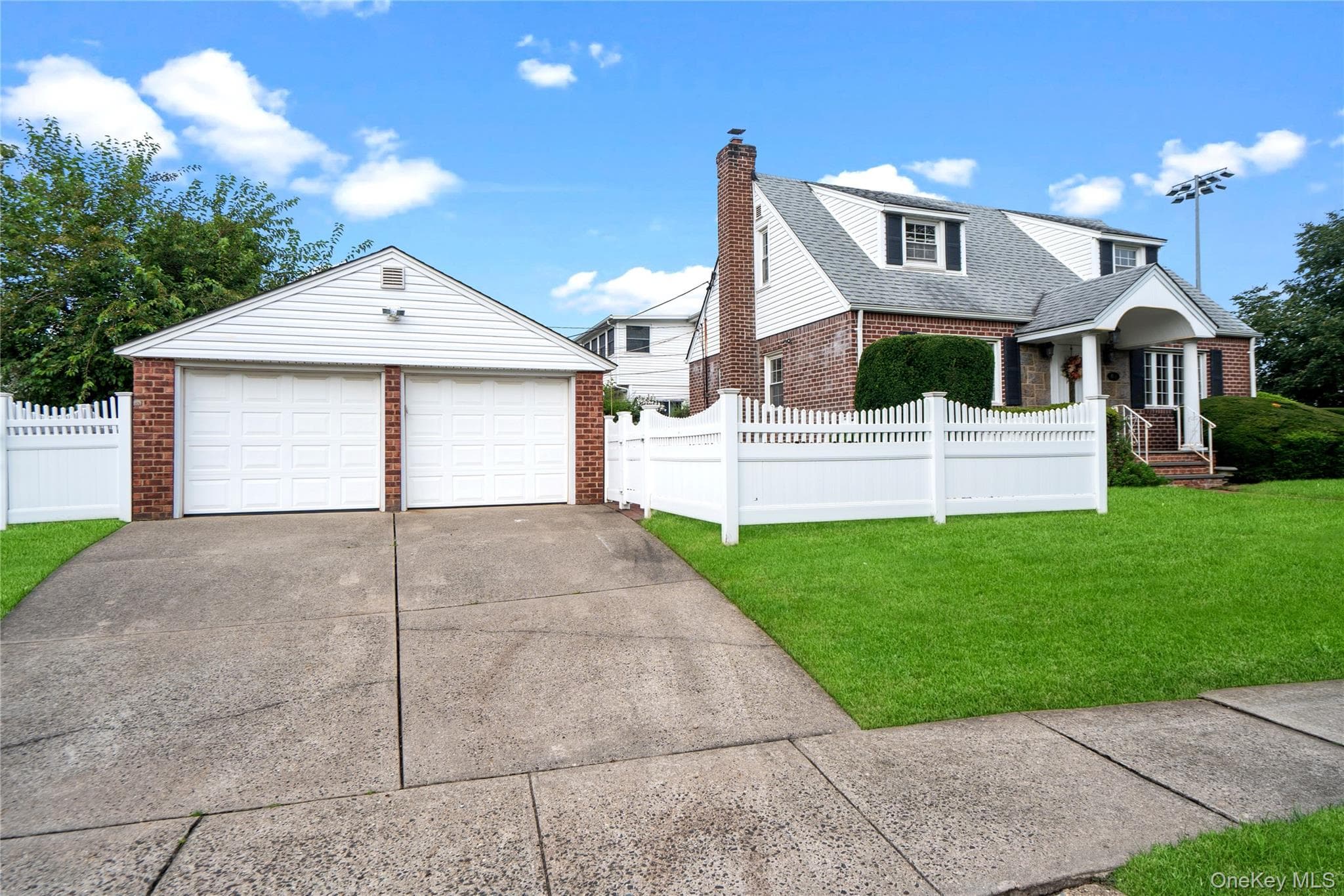 466 Croyden Road thumbnail 15