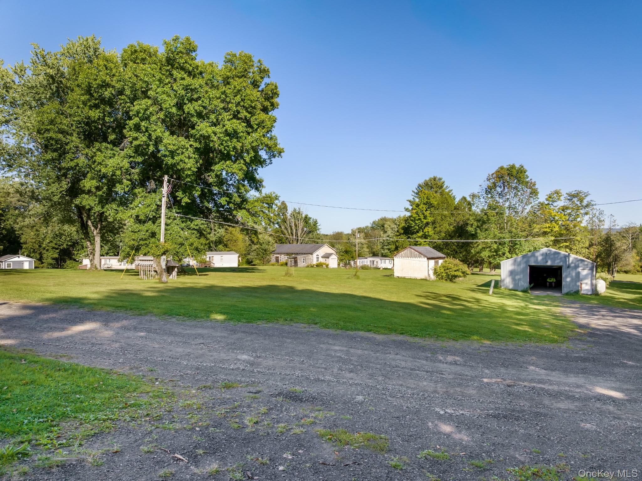 410 Briggs Highway thumbnail 12