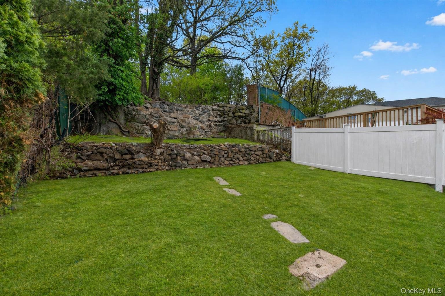 81 Potter Avenue thumbnail 19