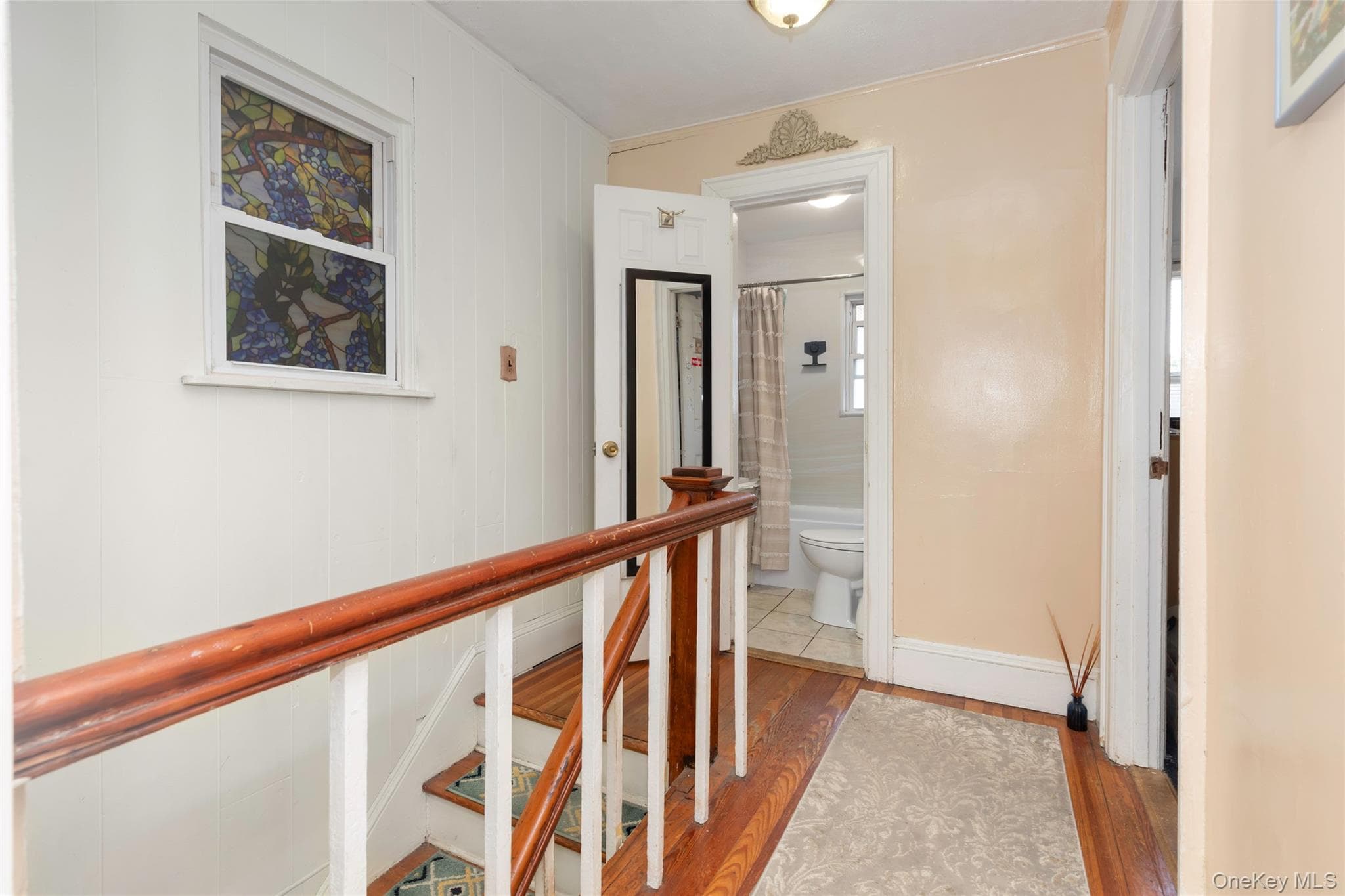 2036 Hobart Avenue thumbnail 10
