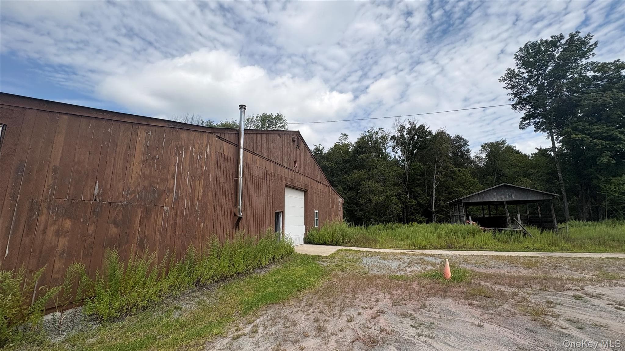 290 Jeffersonville North Branch Road thumbnail 9
