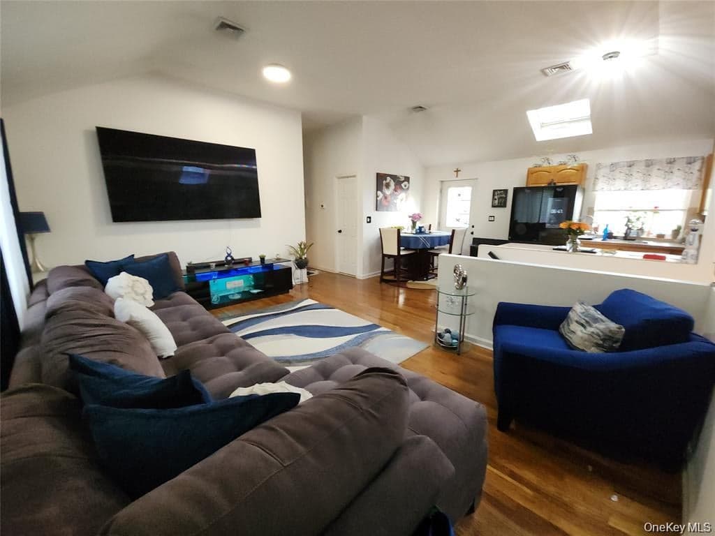 101 Longstreet Avenue thumbnail 23