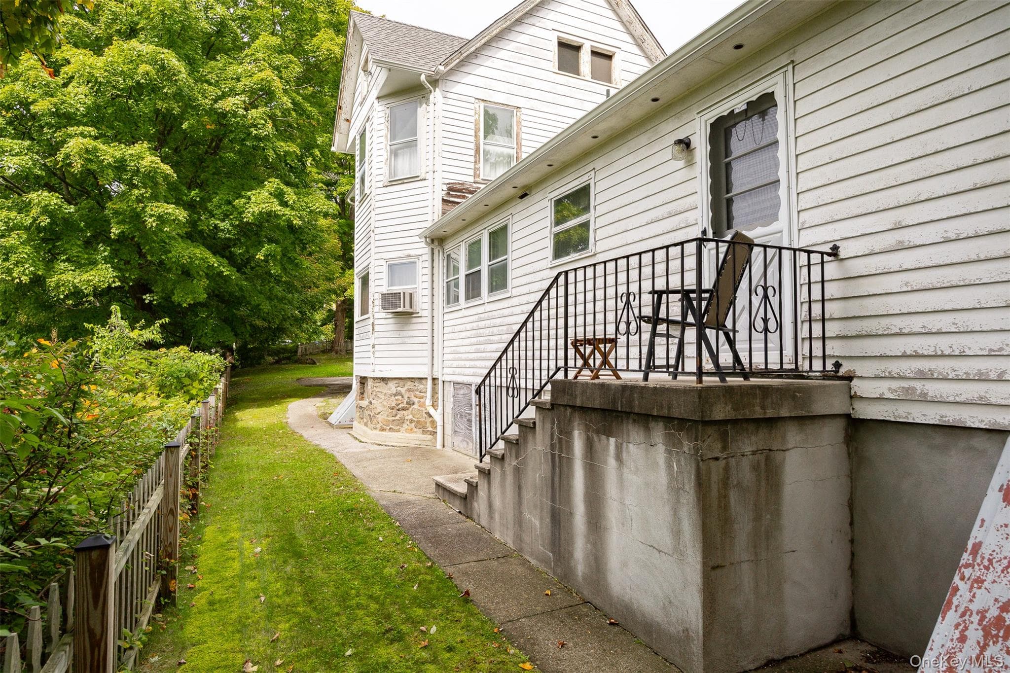 15 Cedar Street thumbnail 7