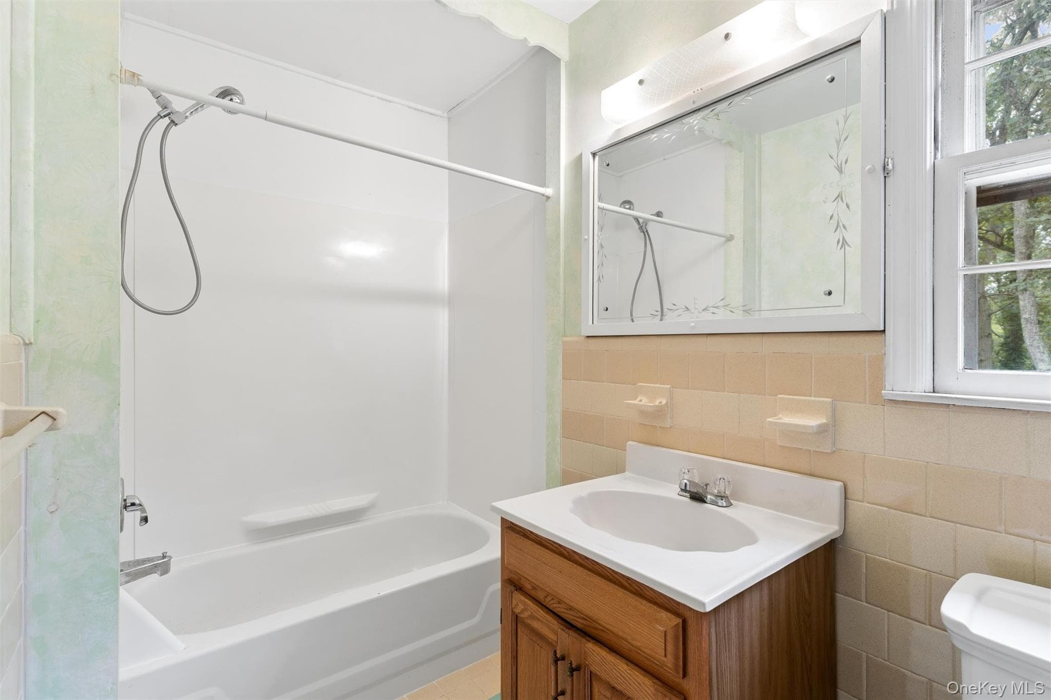 614 Twin Hills Court thumbnail 24