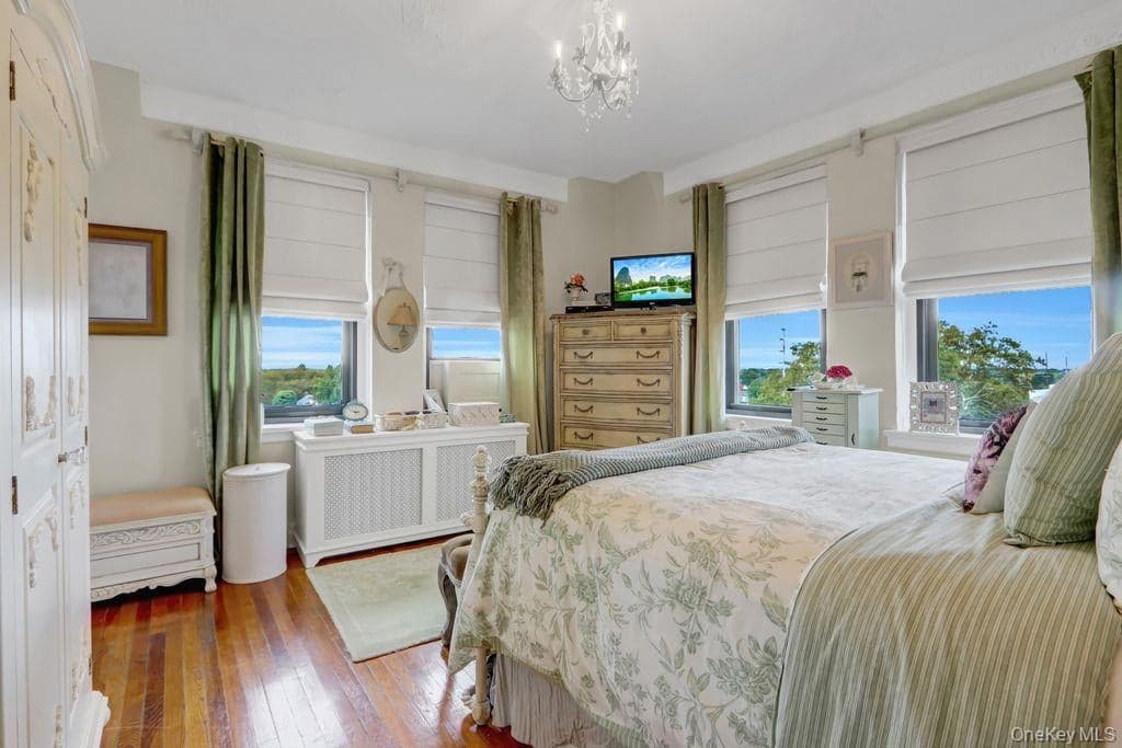 141 Woodmere Boulevard Unit: 6E thumbnail 18