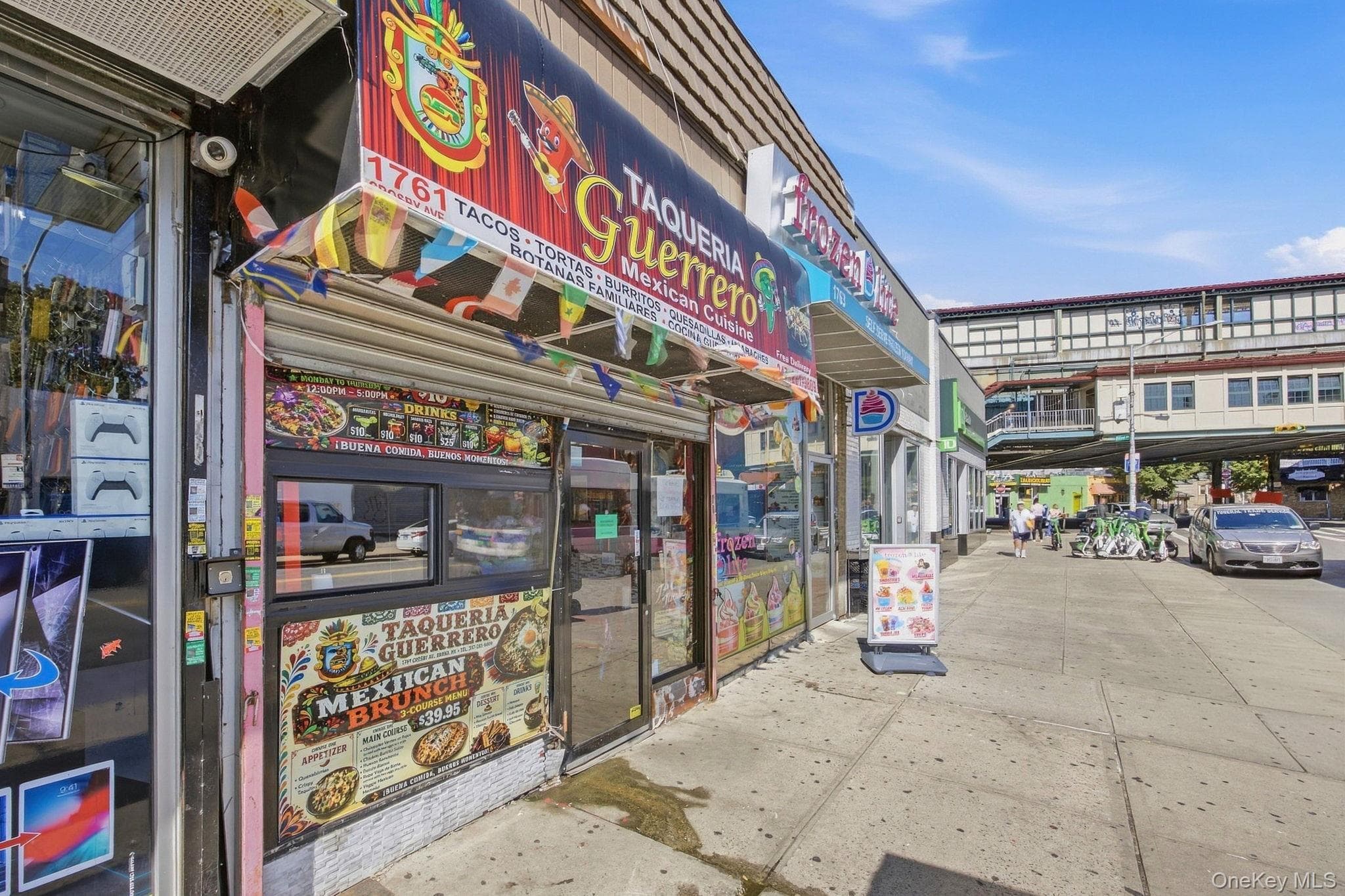 1761 Crosby Avenue thumbnail 2