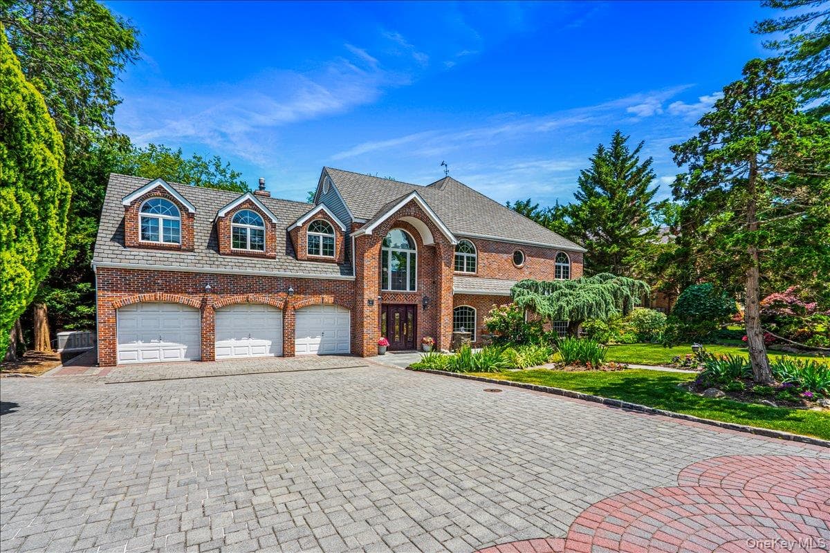 86 Dorchester Drive thumbnail 2