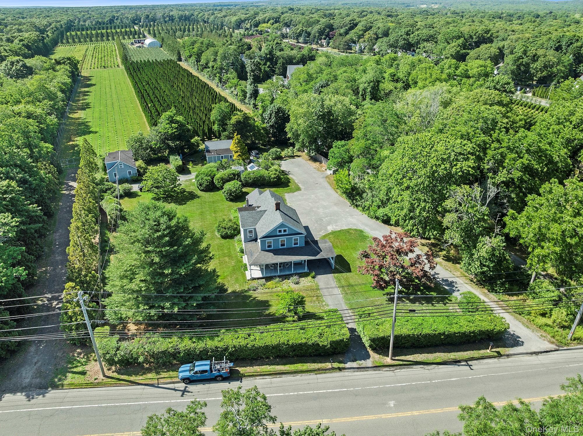 718 Montauk Highway thumbnail 3