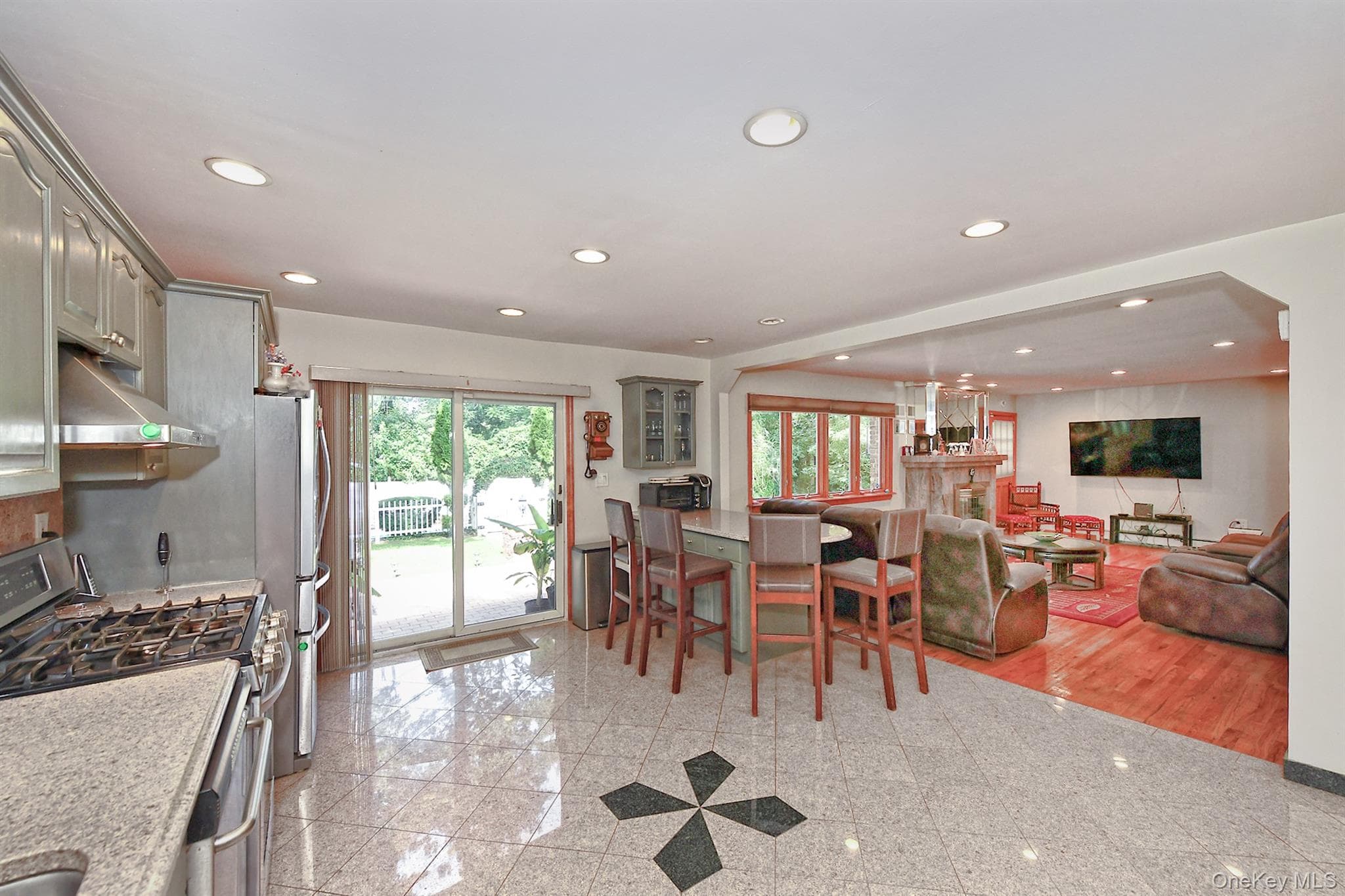 4 Village Hill Drive thumbnail 12