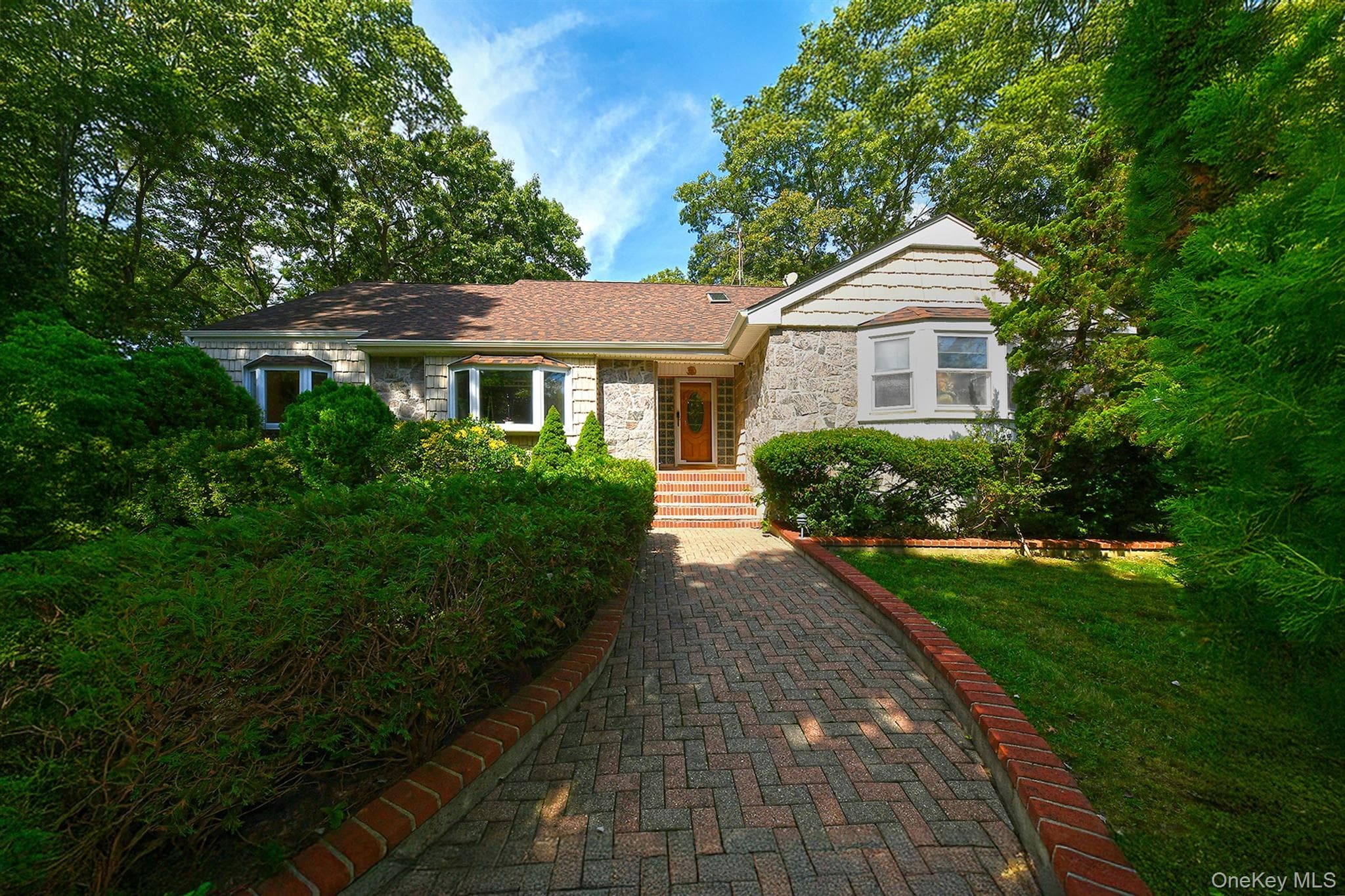 4 Village Hill Drive thumbnail 2