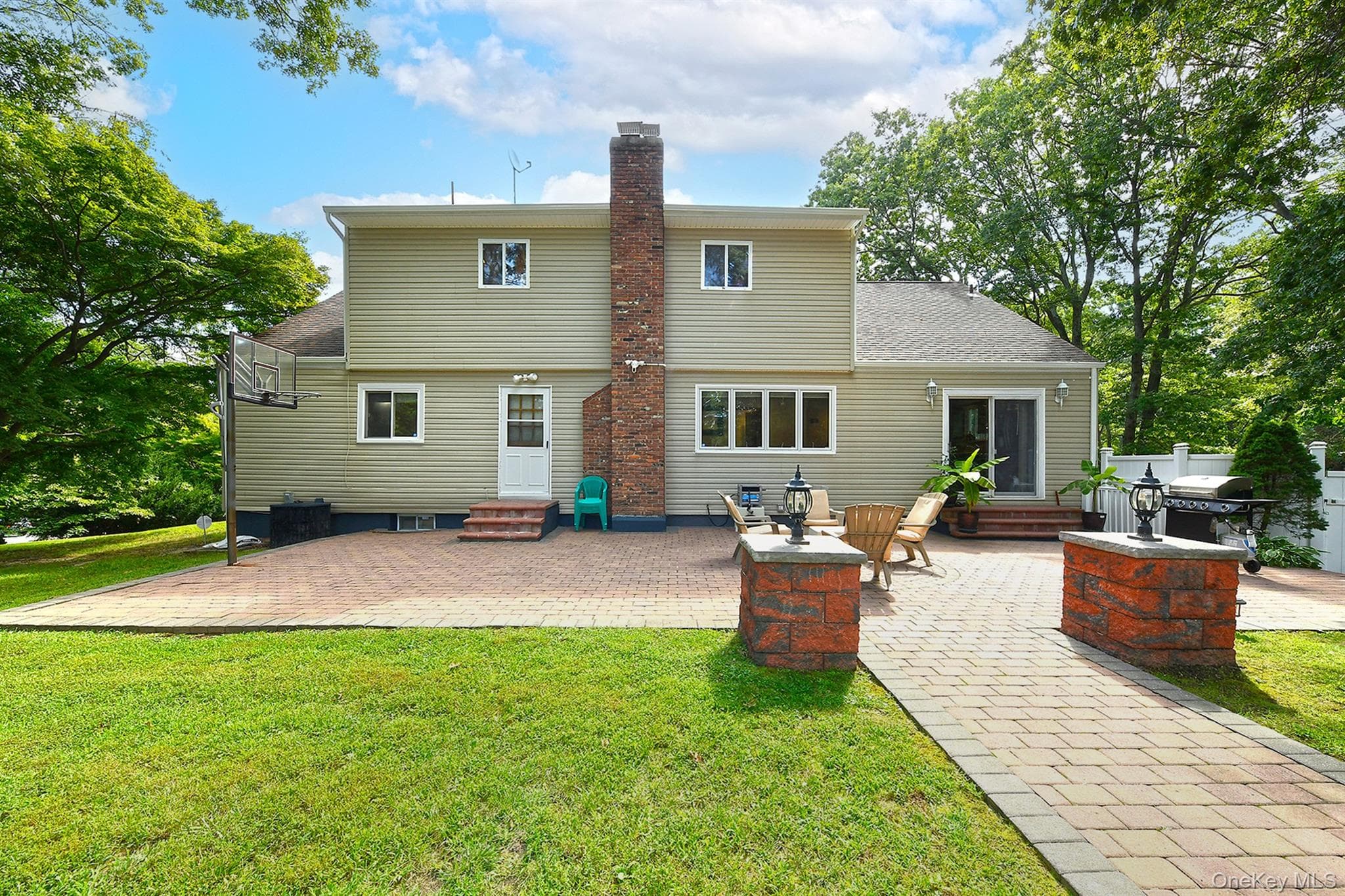 4 Village Hill Drive thumbnail 37